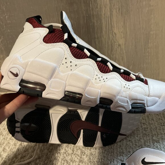 Nike Air More Money‎ Mo Money White Black Red Sneaker Shoes Size 8 US - Picture 3 of 5
